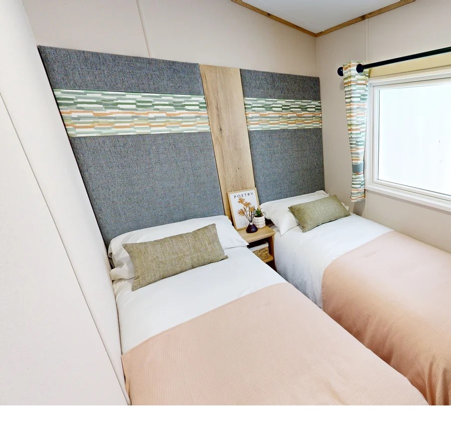 Seaview Luxury (2 Bed)