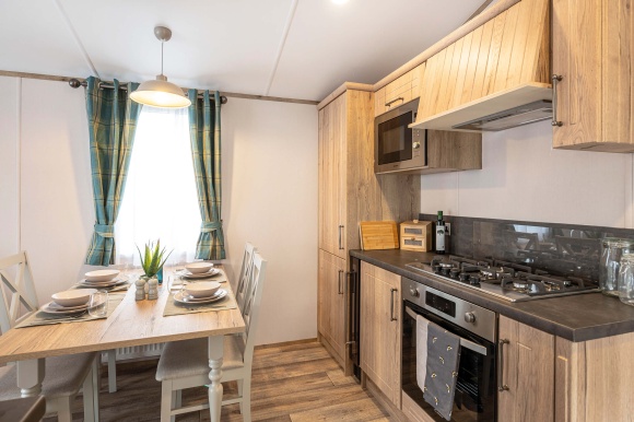 Country Luxury (2 Bed) image