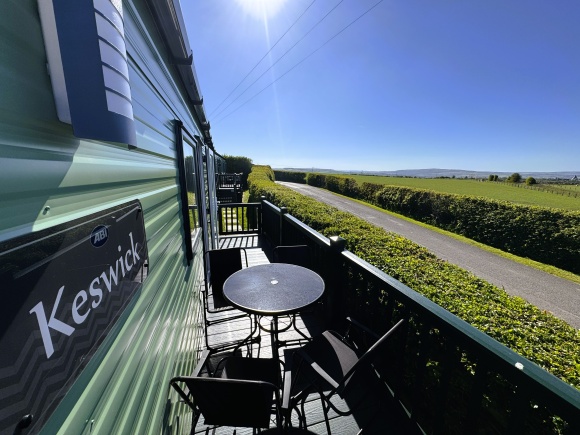 Seaview Luxury (2 Bed) image