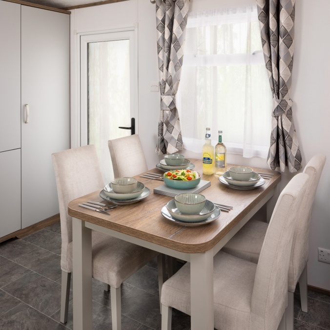 Seaview Deluxe (2 Bed)