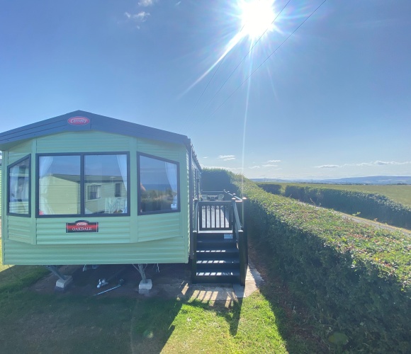 Luxury Seaview (2 Bed) image