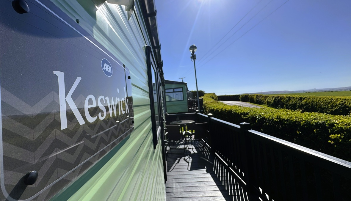 Seaview Luxury (2 Bed)