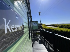 Seaview Luxury (2 Bed)