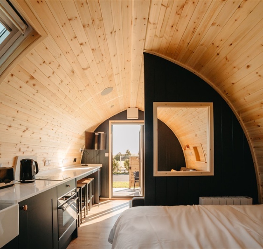 Glamping Mega Pod