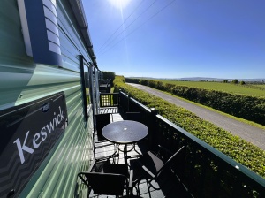 Seaview Luxury (2 Bed)