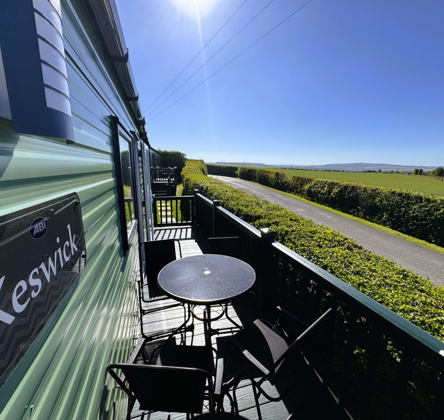 Seaview Luxury (2 Bed)