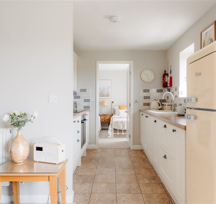 Lemon Cottage Kitchen Area