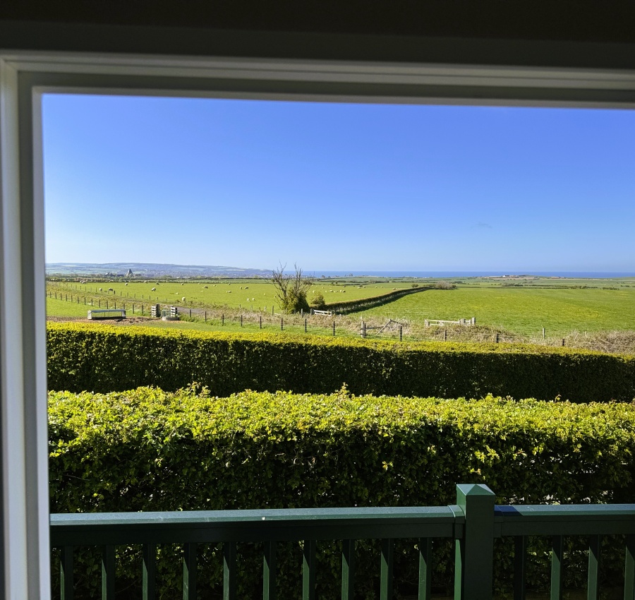 Seaview Luxury (2 Bed)