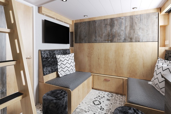 S-Pod 6 rear lounge/dining area