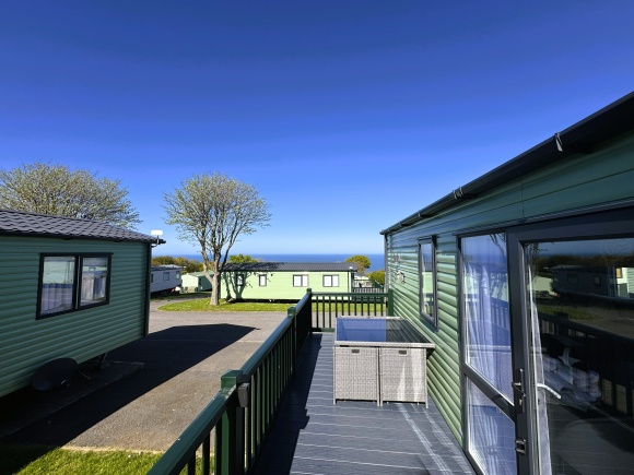 Super Luxury Caravan (3 Bed) image