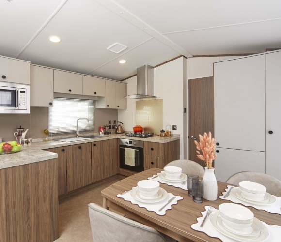 Super Luxury Caravan (3 Bed) image