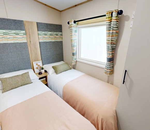 Seaview Luxury (2 Bed) image