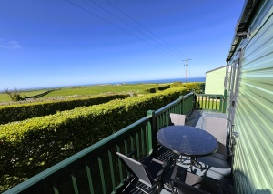 Seaview Luxury (2 Bed)