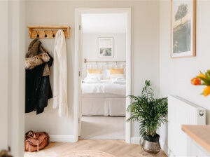 Lemon Cottage Entrance/Hallway