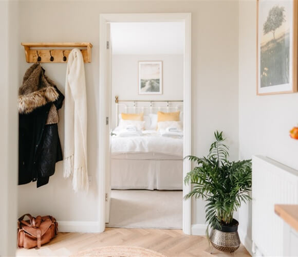 Lemon Cottage Entrance/Hallway