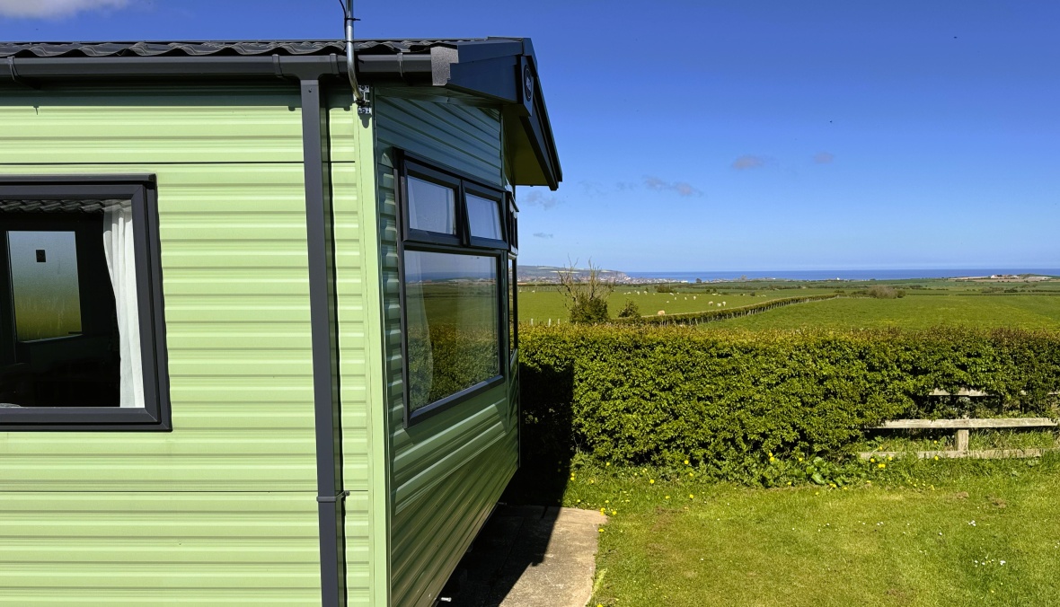Seaview Luxury (2 Bed)