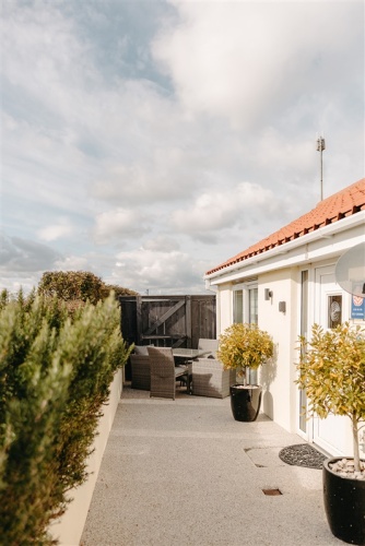 Lemon Cottage image