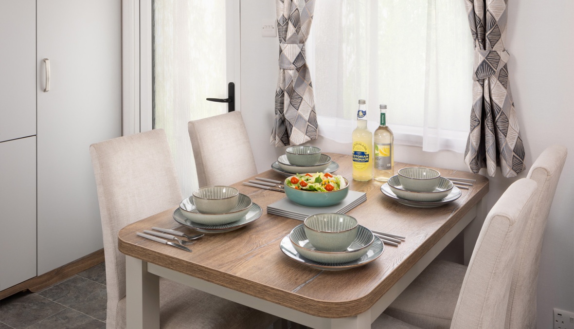 Luxury Seaview (2 Bed)