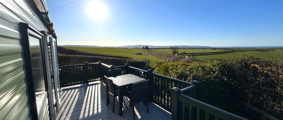 Super Seaview Luxury (2 Bed) image