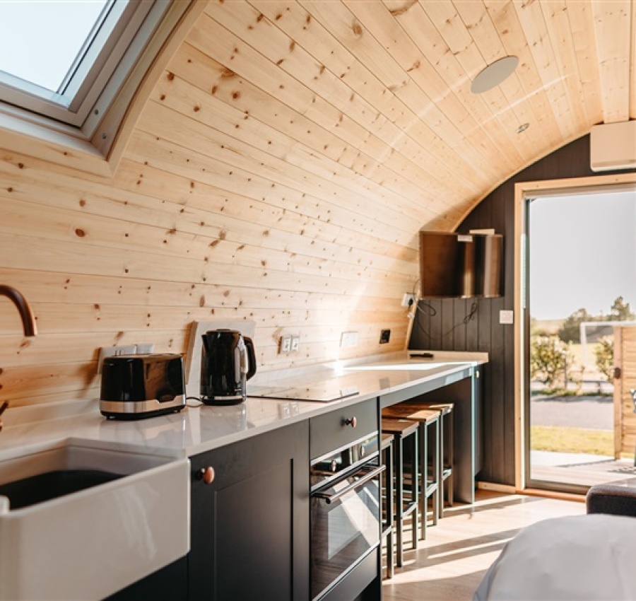 Glamping Mega Pod